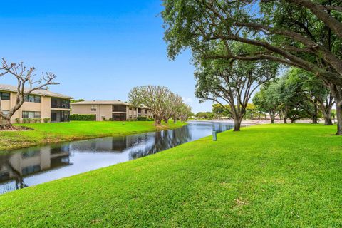Tiny photo for 16 Stratford Drive E #C, Boynton Beach, FL 33436 (MLS # B26021546)
