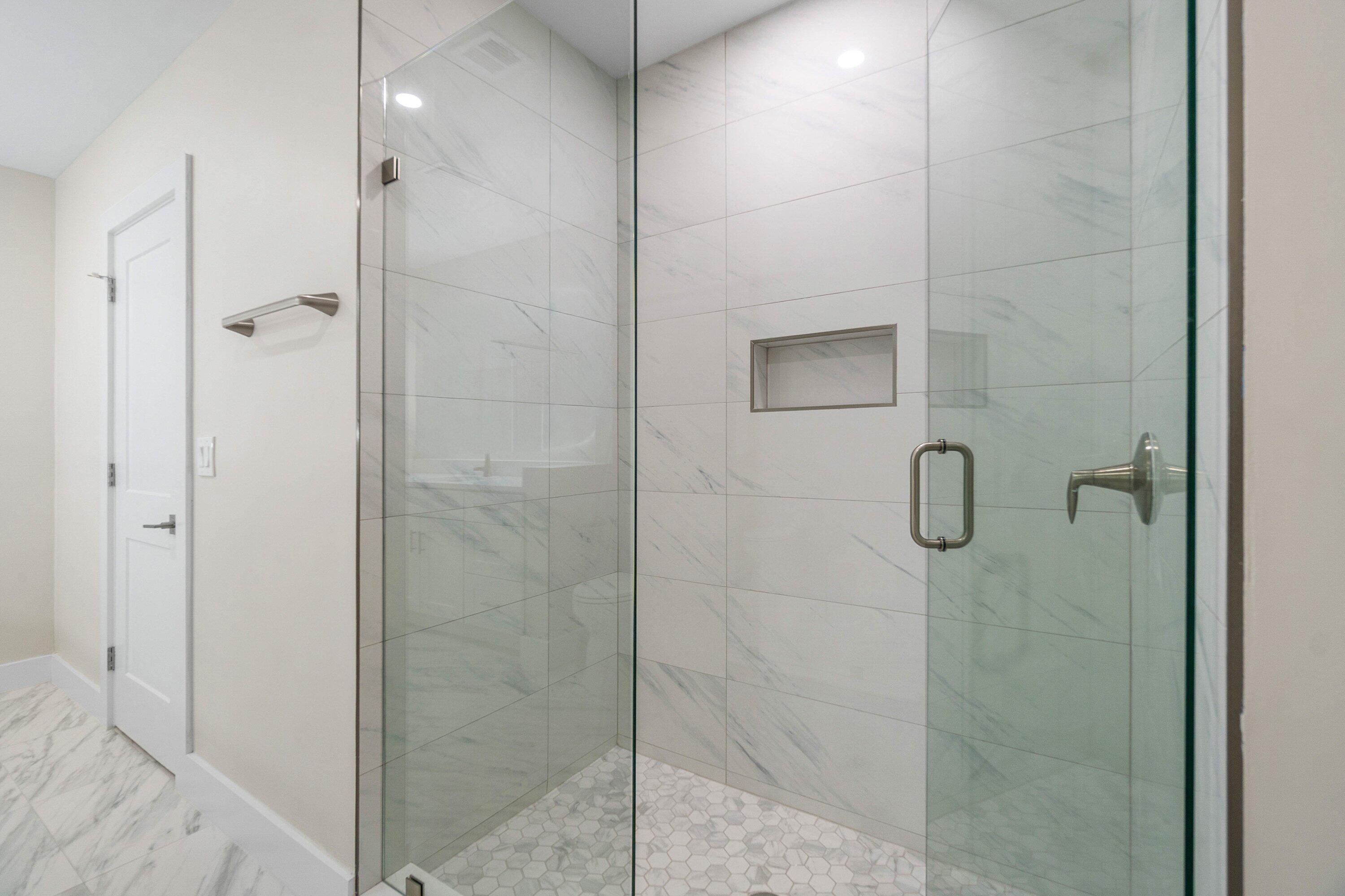 STRATFORD AT HUNTERS RUN CONDO - Residential