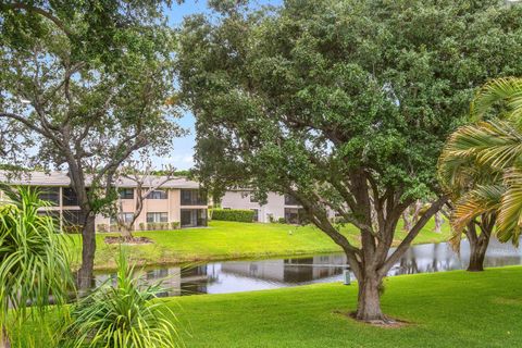 Tiny photo for 16 Stratford Drive E #C, Boynton Beach, FL 33436 (MLS # B26021546)