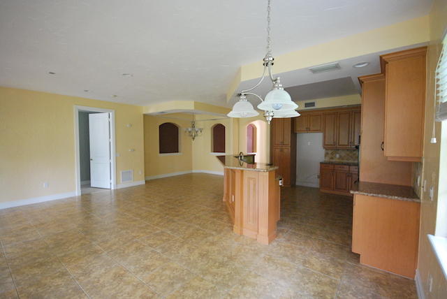 CASERAS AT PARKLAND GOLF & COUNTRY CLUB CONDO - Residential