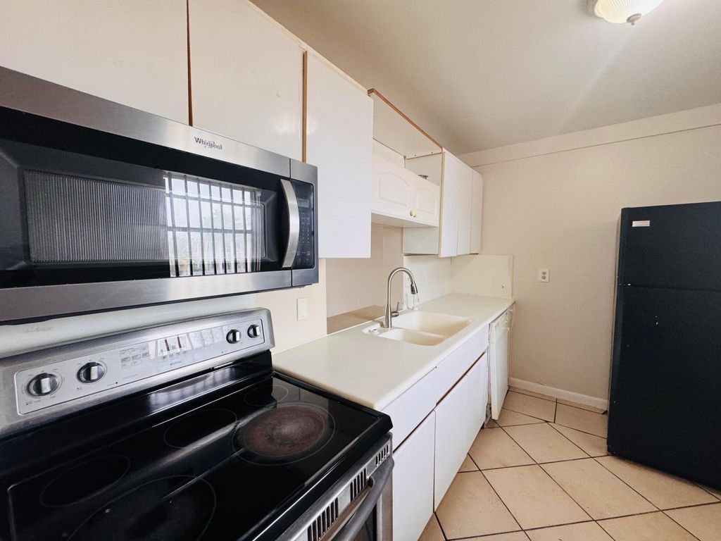Photo of 2800 NW 56th Avenue #G407, Lauderhill, FL 33313 (MLS # B26021136)