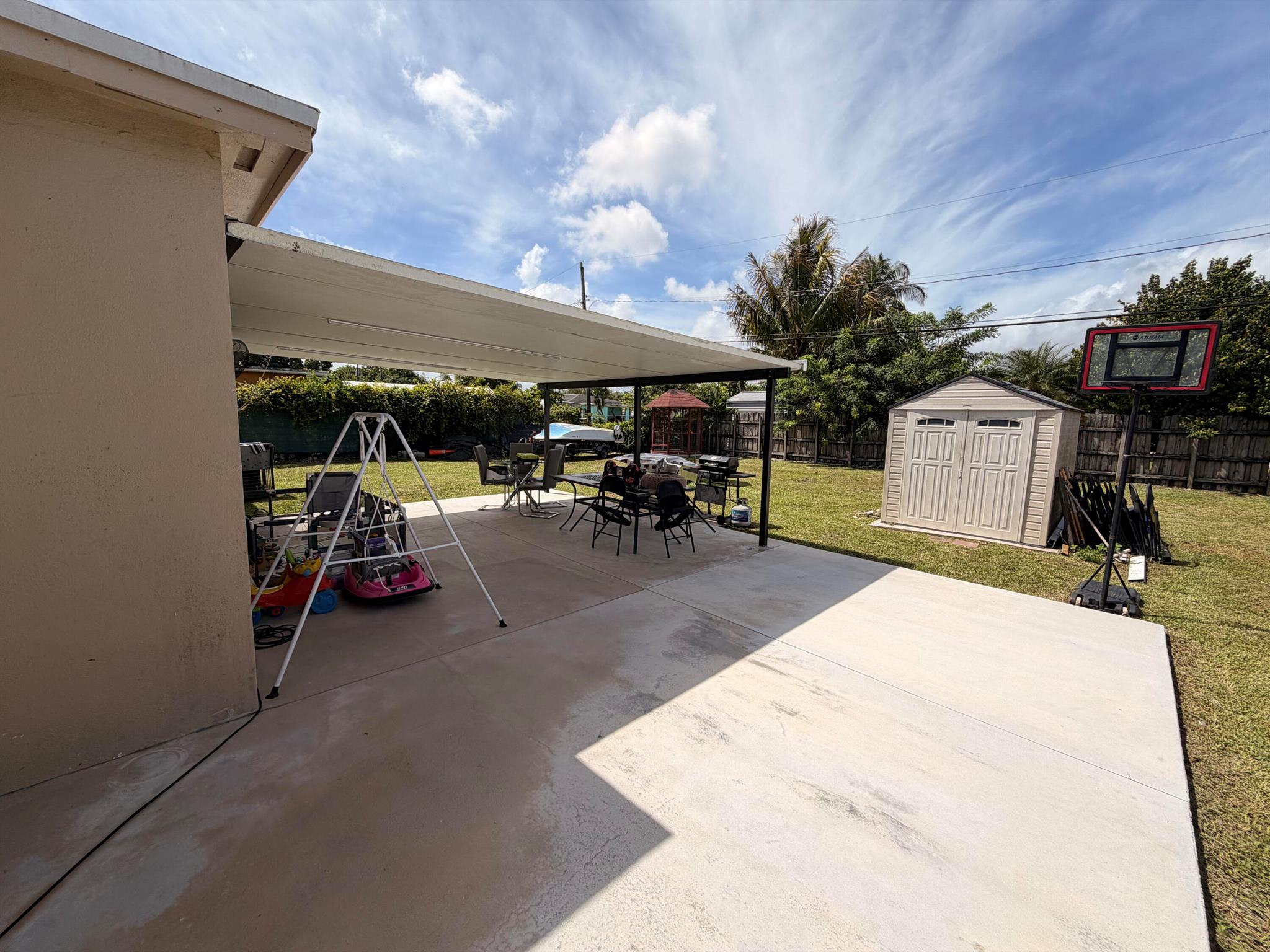 RICHMOND HEIGHTS - Residential