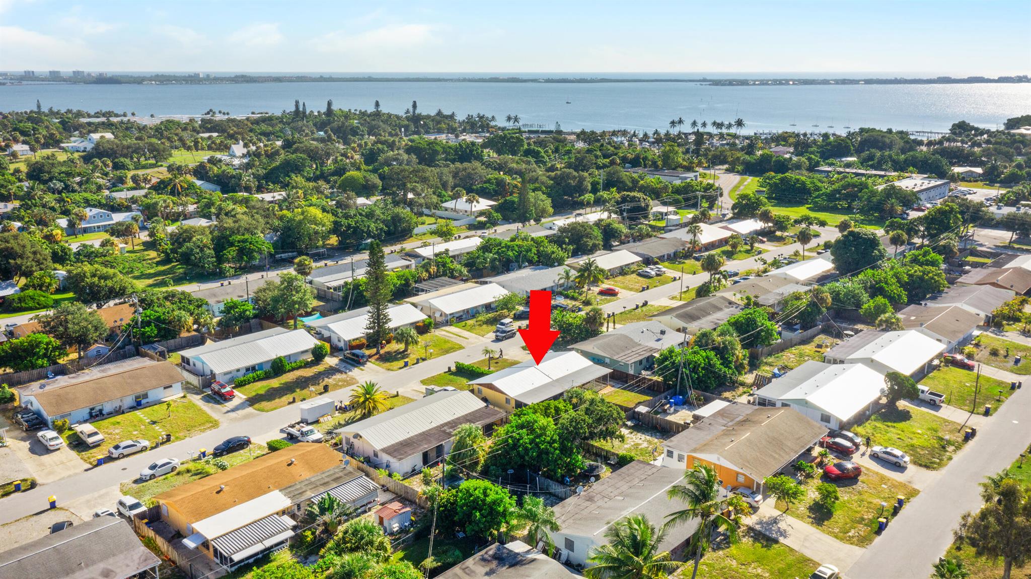 2290 NE Rustic Way, Jensen Beach, FL, 34957/$249,000 4 2290 NE Rustic Way