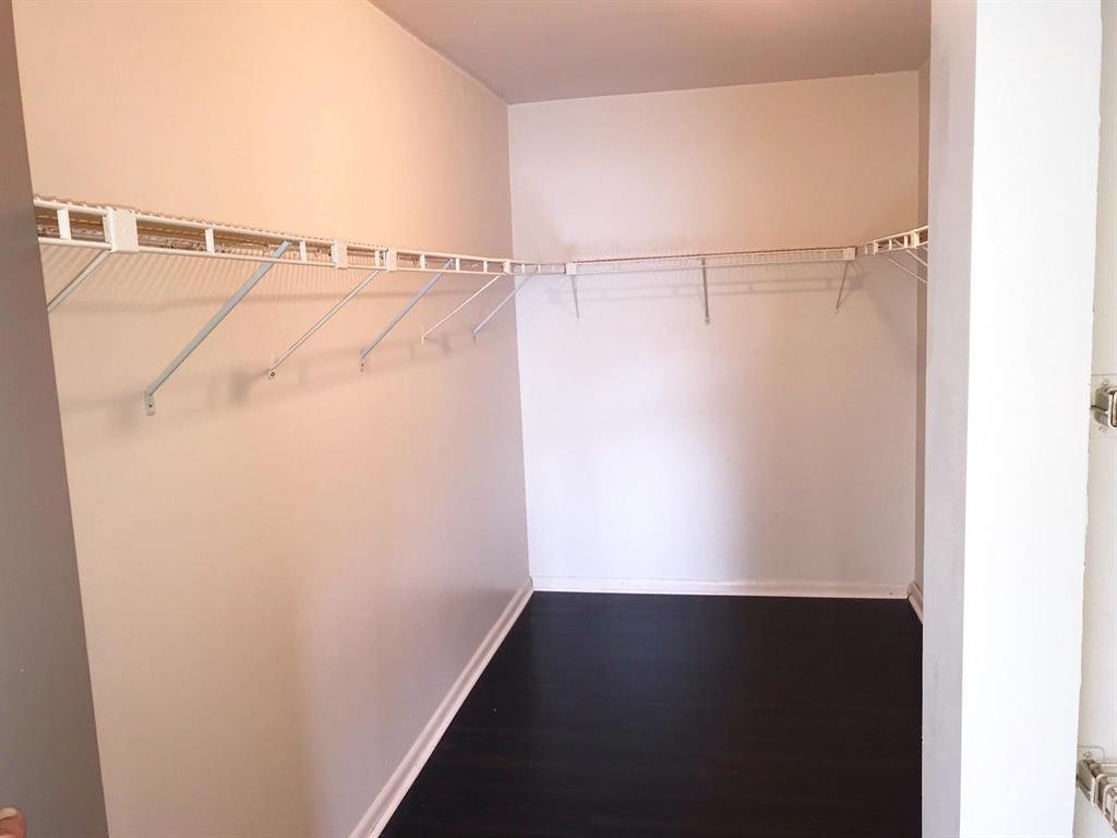 FOUR TWENTY ONE CONDO - Residential