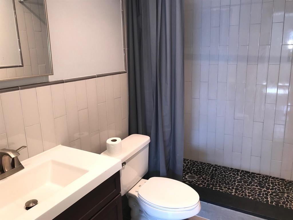 FOUR TWENTY ONE CONDO - Residential