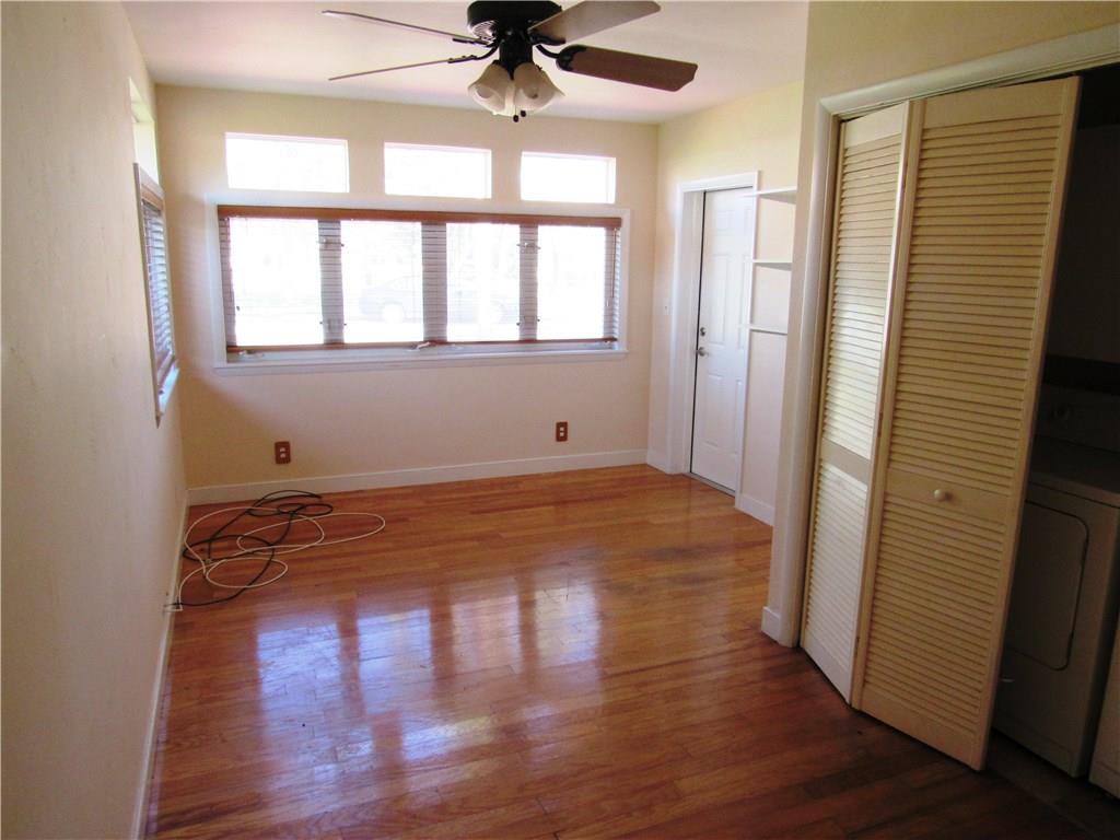 MARY-KNOLL 39-48 B - Residential Lease