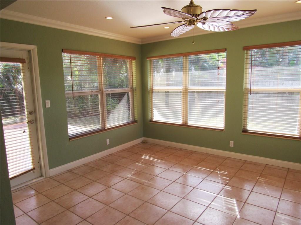 MARY-KNOLL 39-48 B - Residential Lease