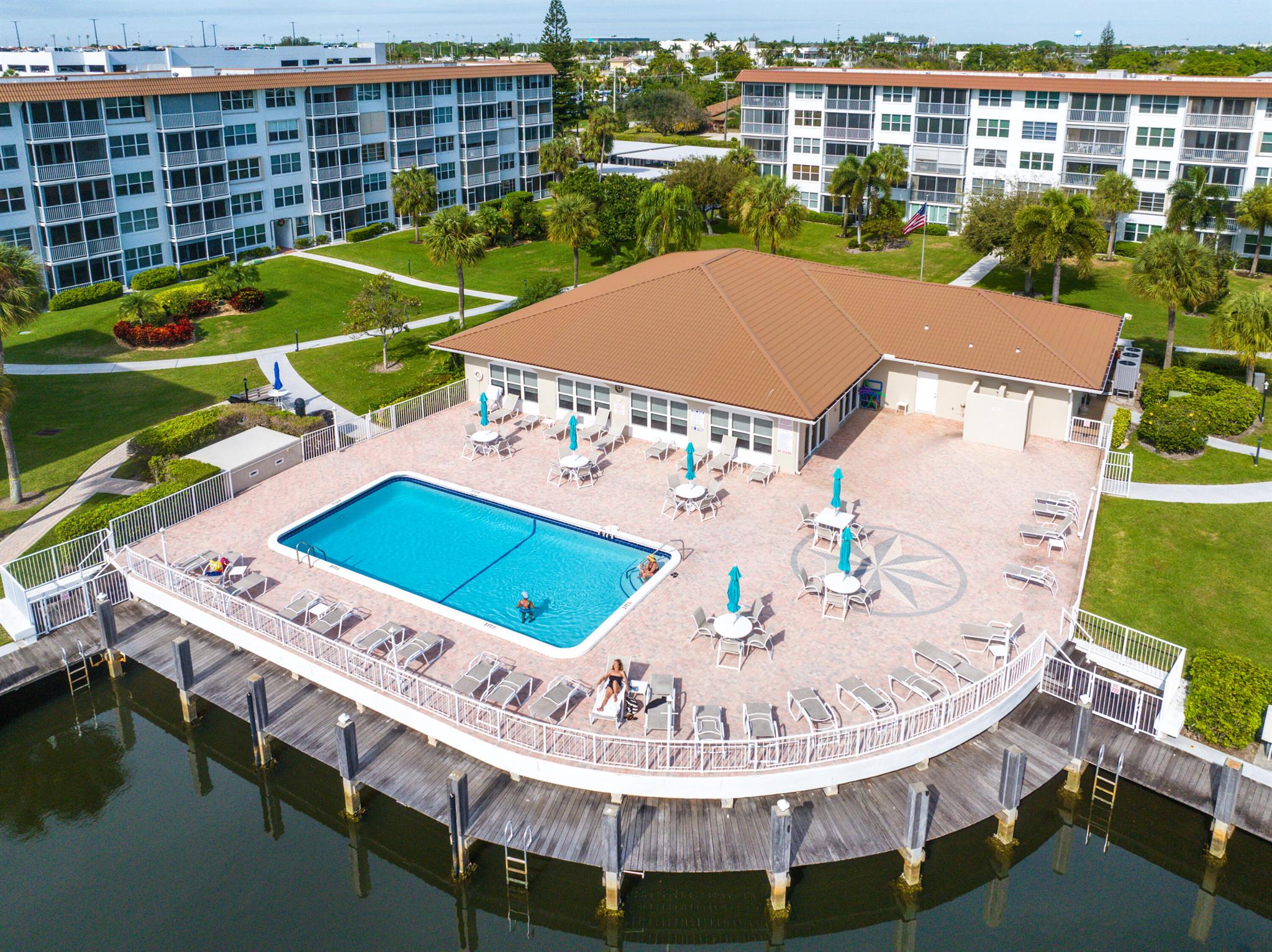 TROPIC BAY CONDO - Residential