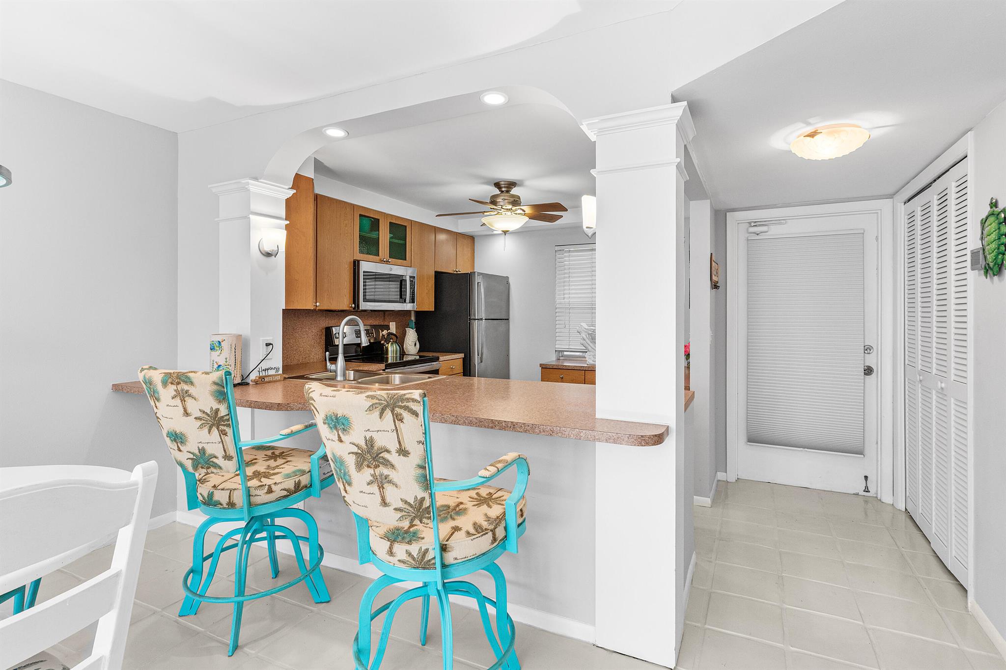 TROPIC BAY CONDO - Residential