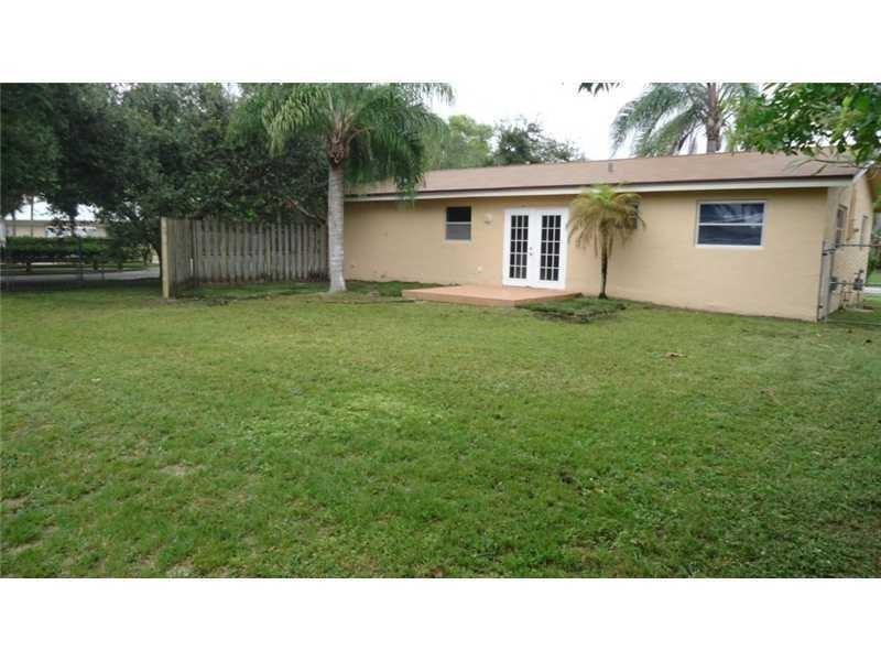 Sunrise Golf Village Sec - Residential Lease