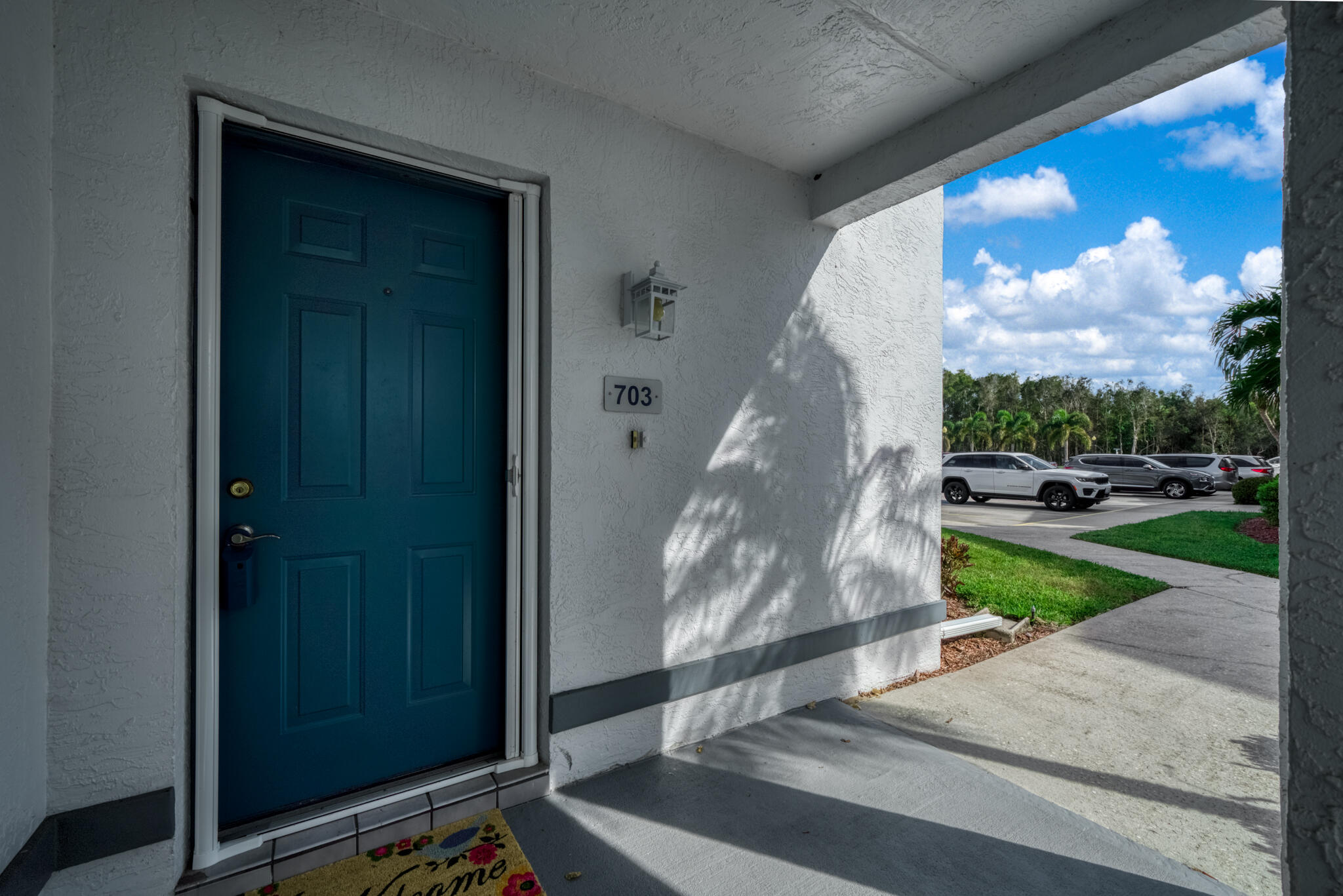 DEEANN LAKEFRONT EST - Residential