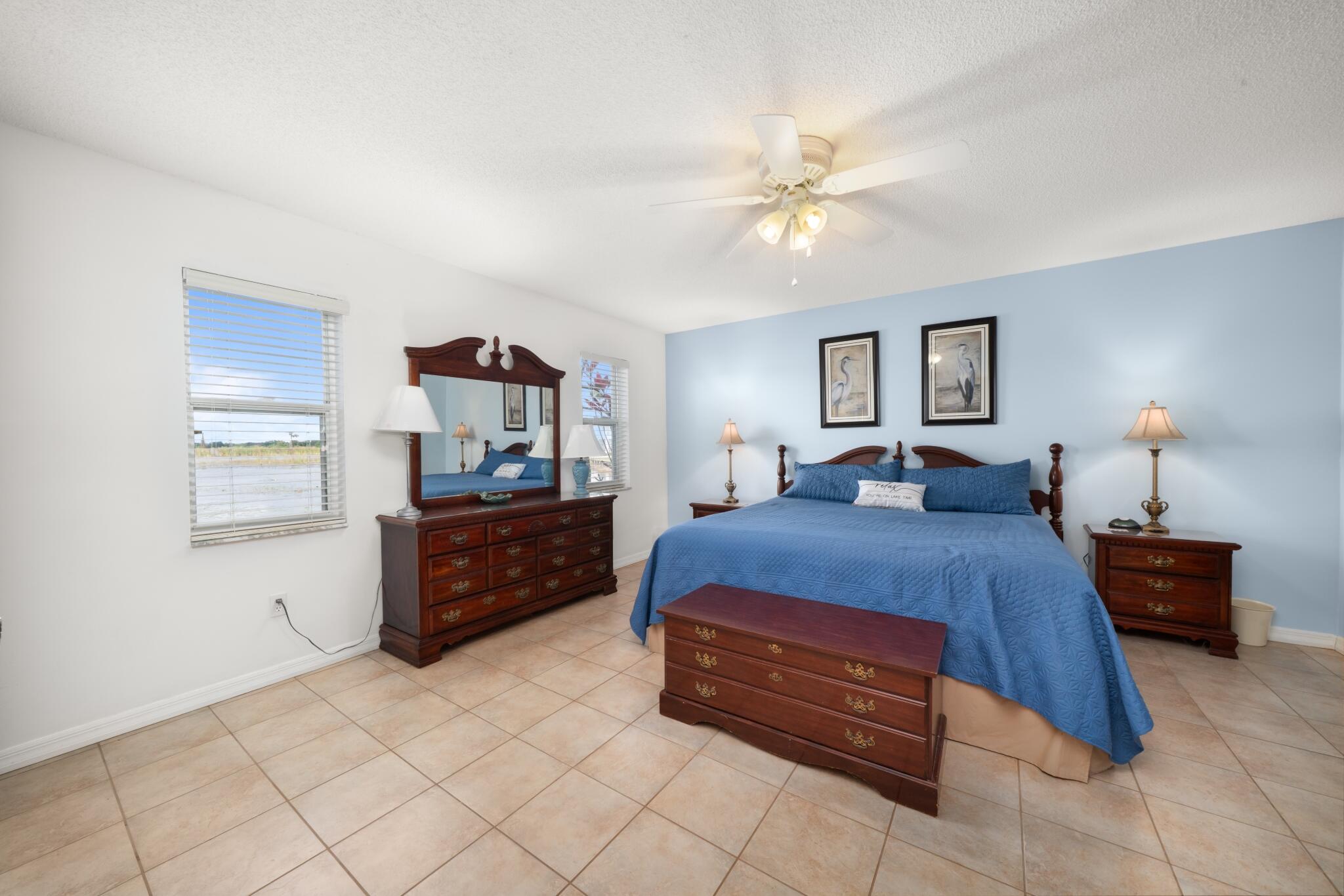 DEEANN LAKEFRONT EST - Residential