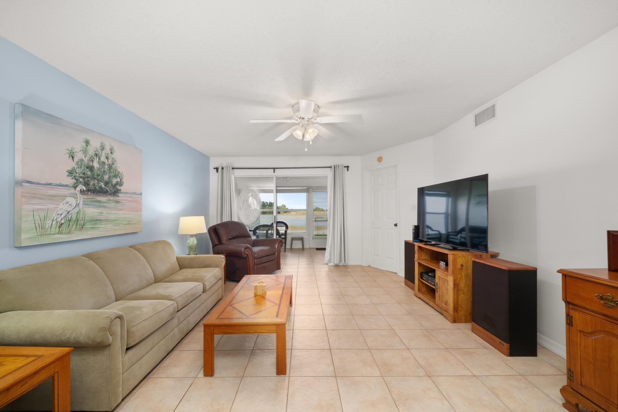 DEEANN LAKEFRONT EST - Residential