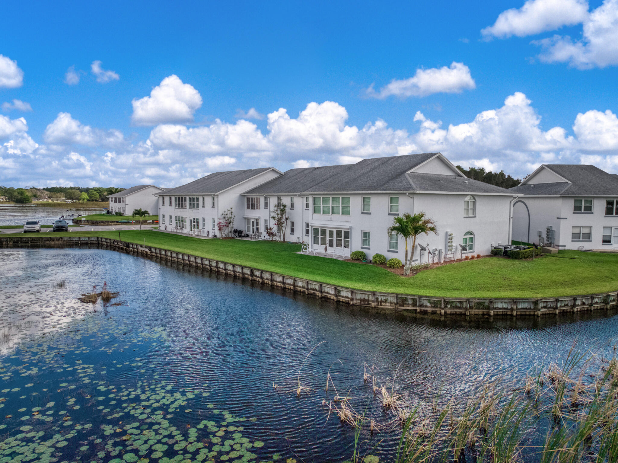 DEEANN LAKEFRONT EST - Residential