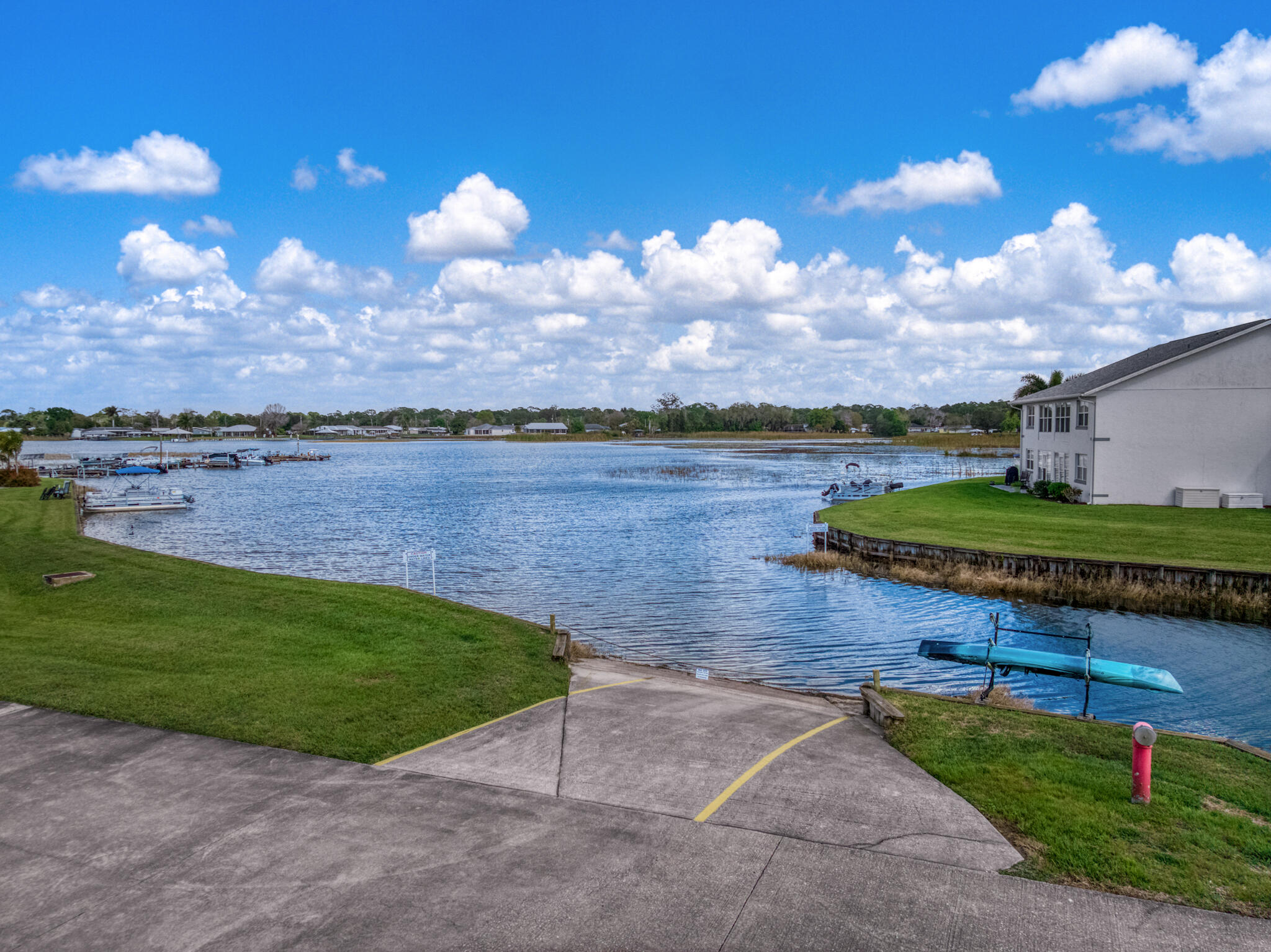 DEEANN LAKEFRONT EST - Residential