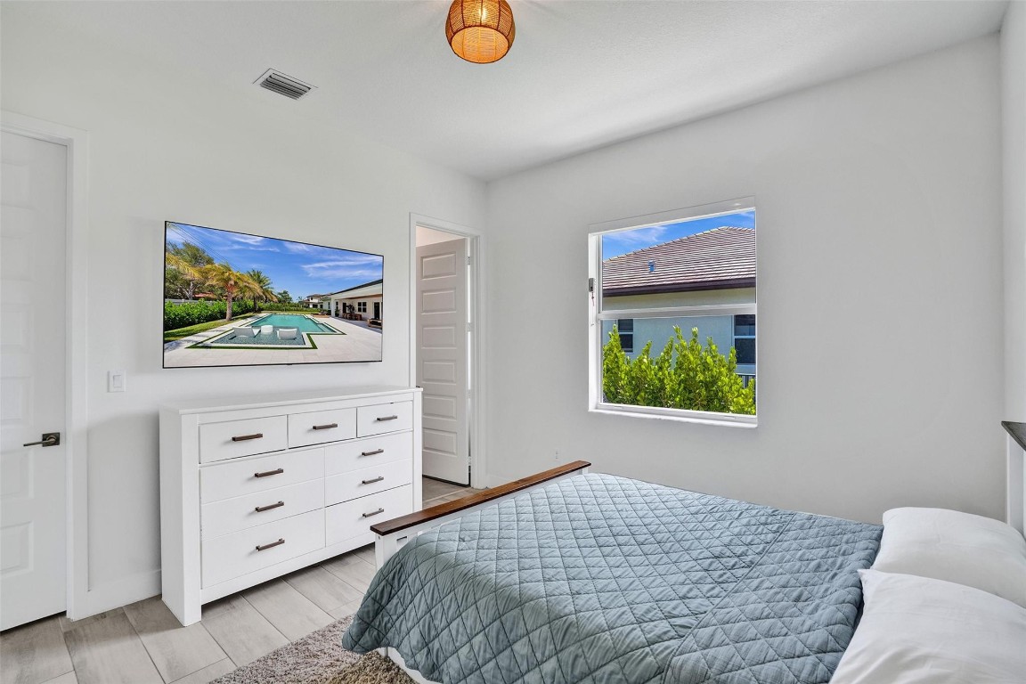 Sierra Estates 173-150 B - Residential