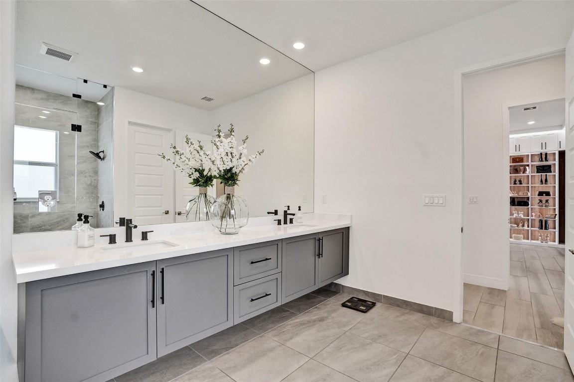 Sierra Estates 173-150 B - Residential