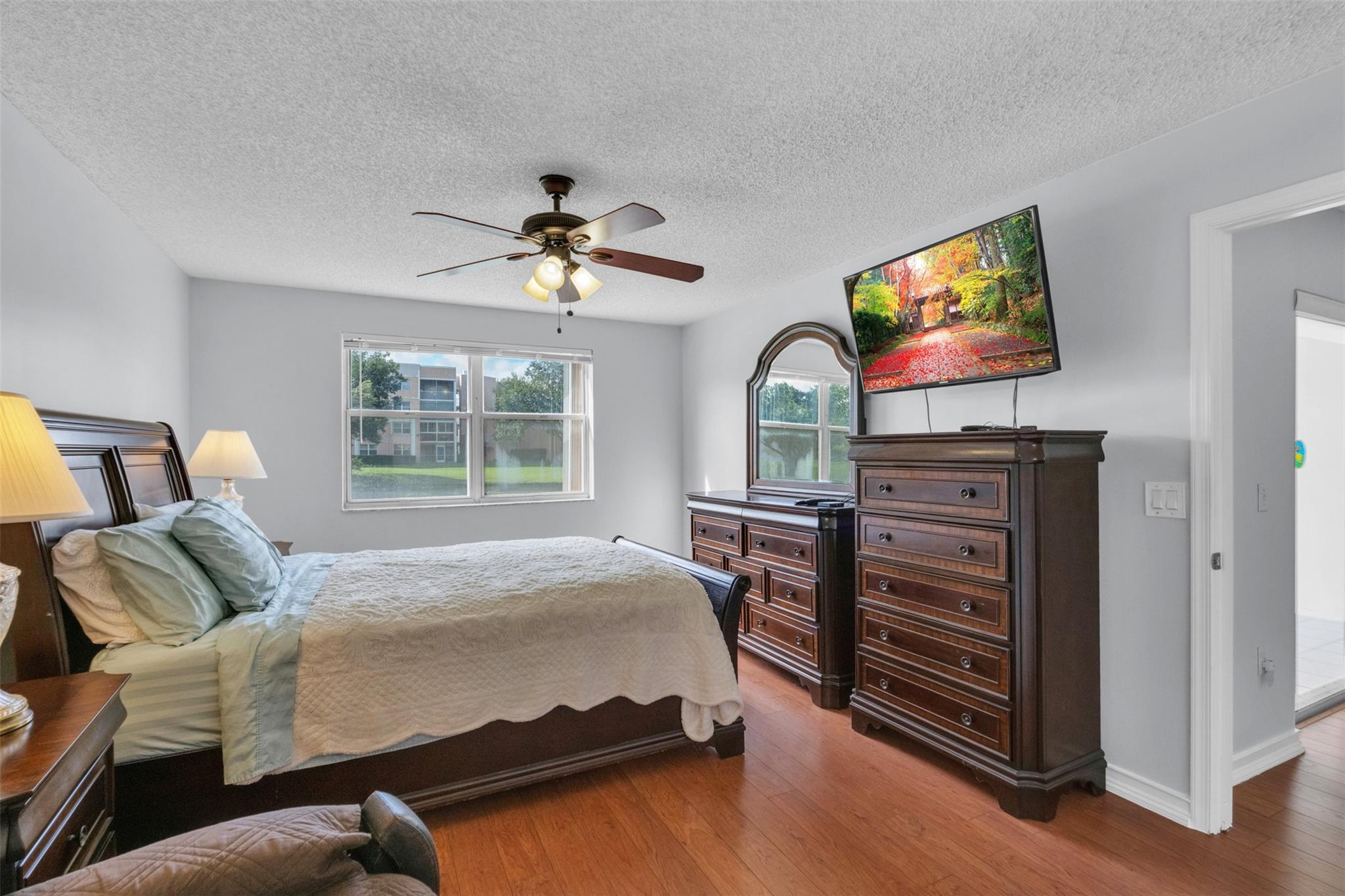 Phase IV Sunrise Lakes - Residential