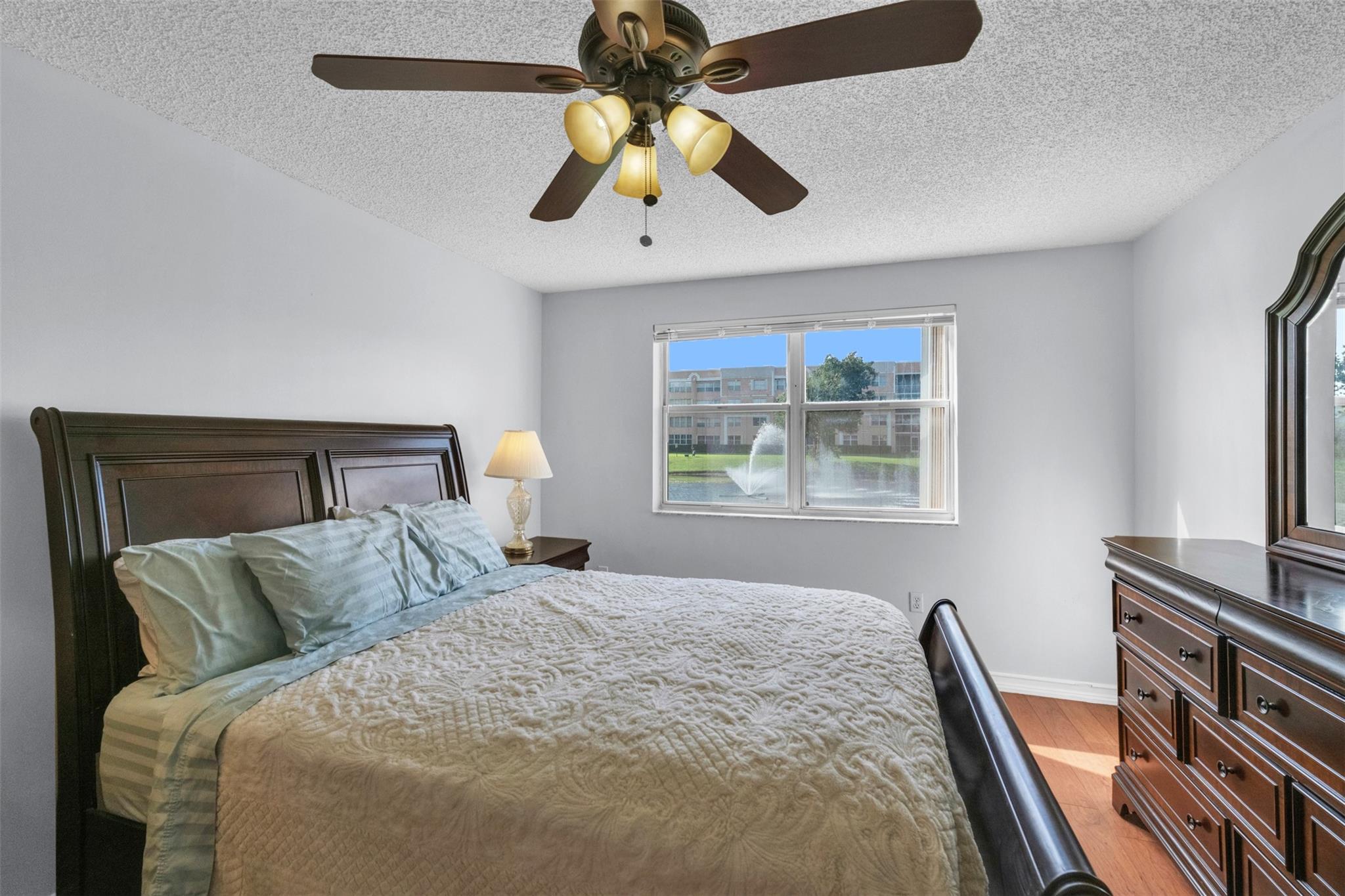 Phase IV Sunrise Lakes - Residential