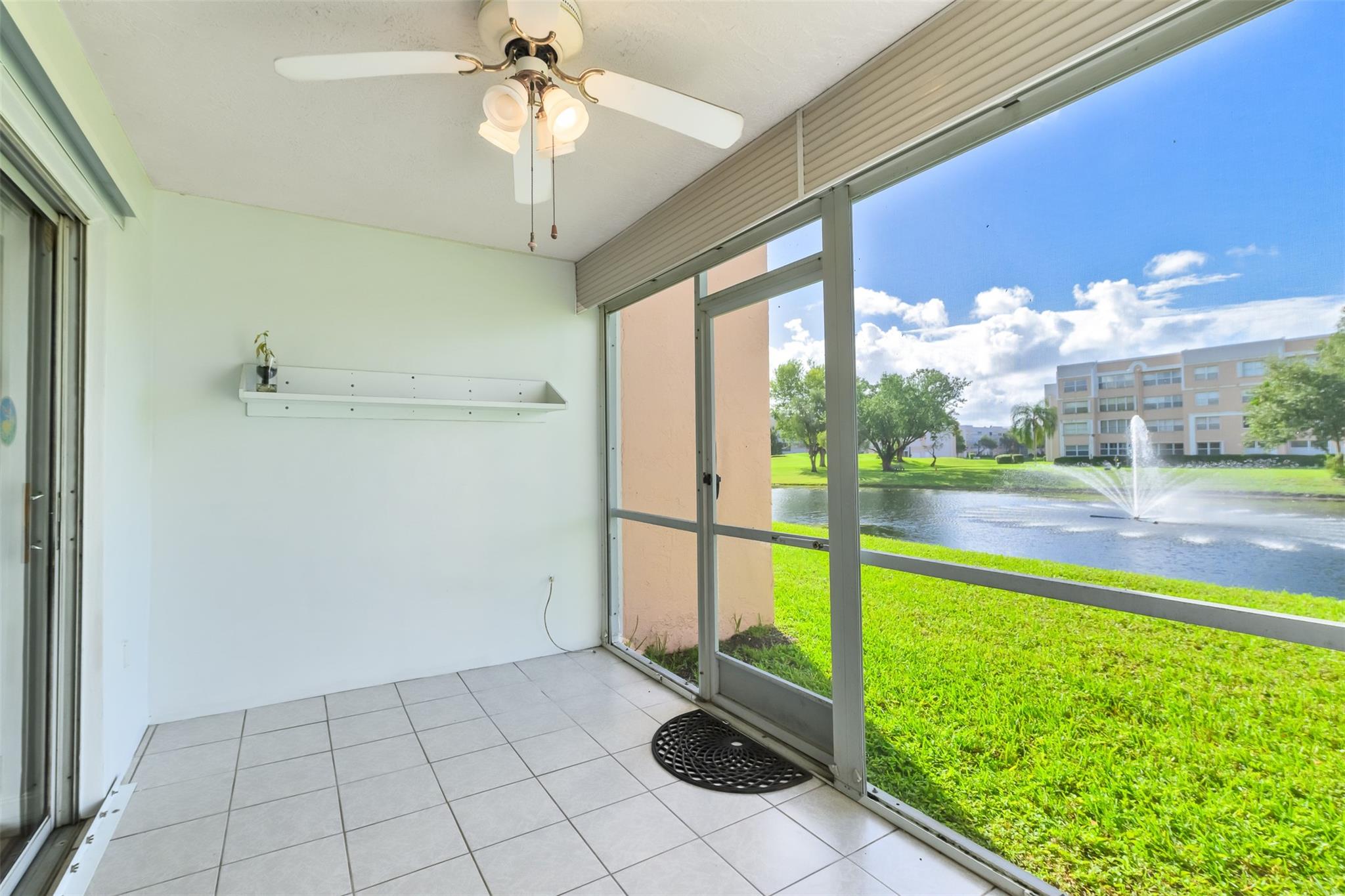 Phase IV Sunrise Lakes - Residential