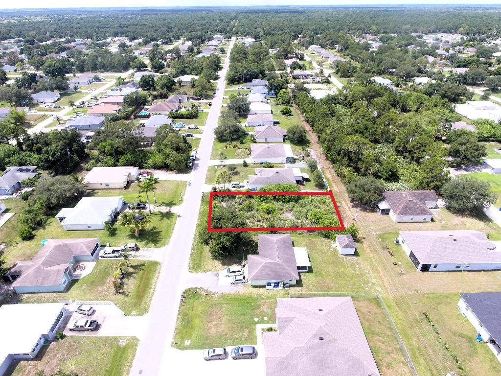 VERO LAKE ESTATES UNIT Q - Land