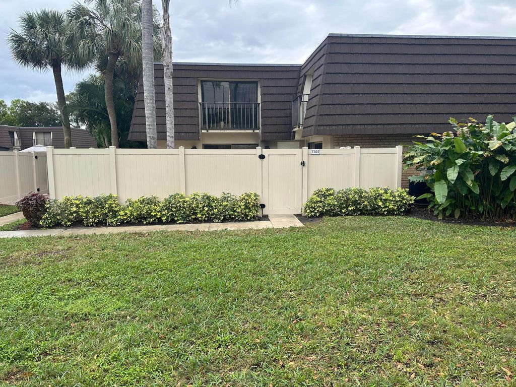 Photo of 7307 73rd Way, West Palm Beach, FL 33407 (MLS # R11160386)