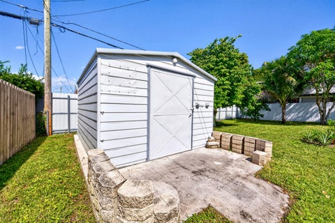 Tiny photo for 4821 SW 18TH Street, Fort Lauderdale, FL 33317 (MLS # B26089118)