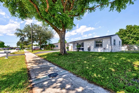 Tiny photo for 4821 SW 18TH Street, Fort Lauderdale, FL 33317 (MLS # B26089118)