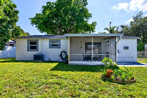 Tiny photo for 4821 SW 18TH Street, Fort Lauderdale, FL 33317 (MLS # B26089118)