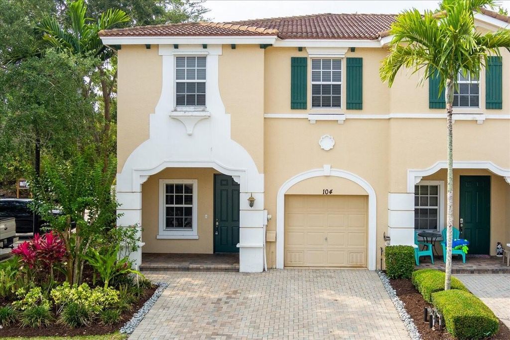 Photo of 104 SW Otter Run Place, Stuart, FL 34997 (MLS # R10983248)