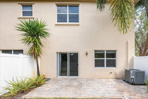 Townhouse in Stuart FL 104 Otter Run Place Pl 45.jpg