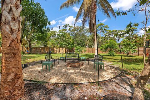 2054 SW 30th Ter Fort Lauderdale FL 33312