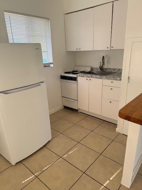 LAKEVIEW MANOR - Residential Lease