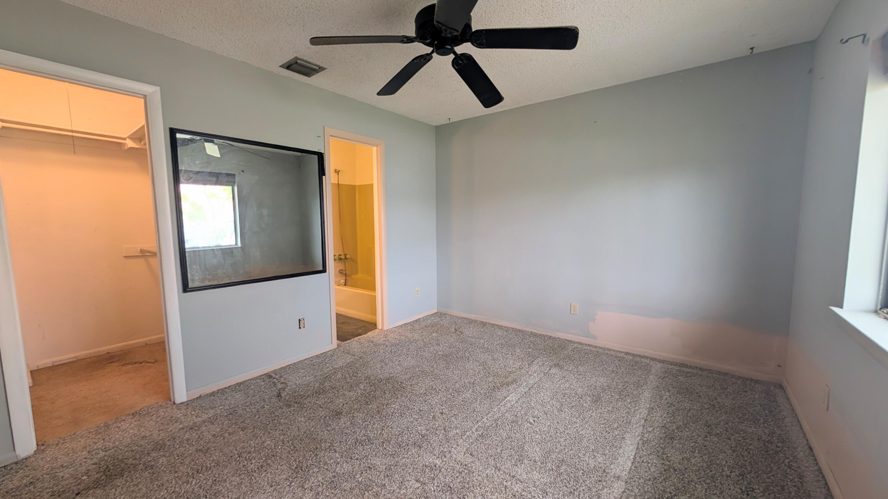 PORT ST LUCIE SECTION 18 - Residential