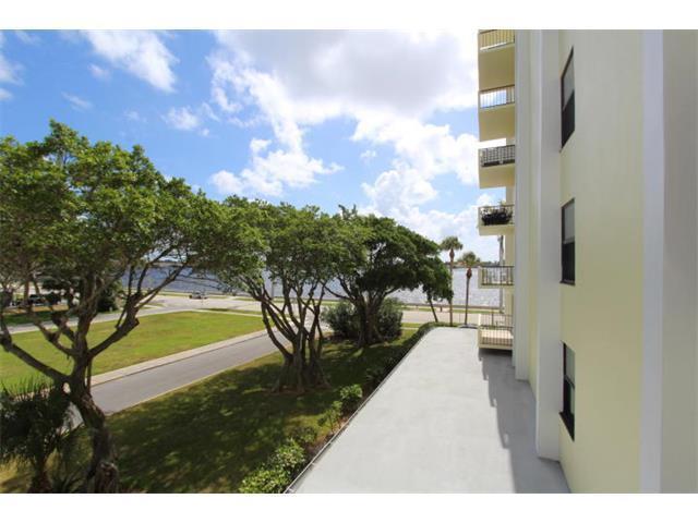 NORTON PARK PLACE CONDO - Residential