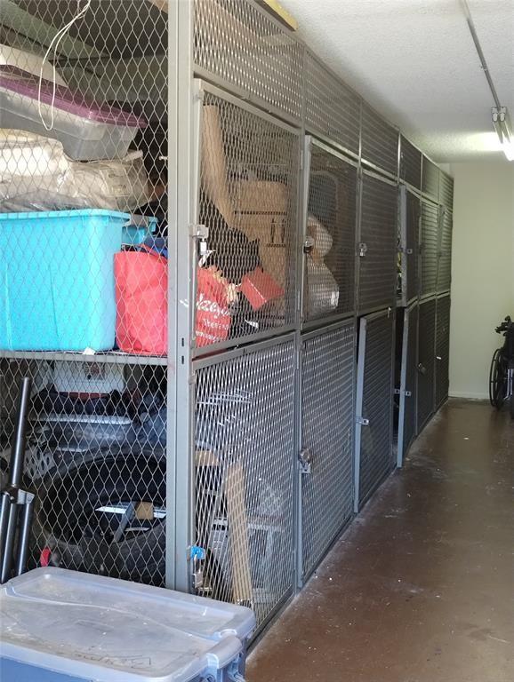 NASSAU - Residential