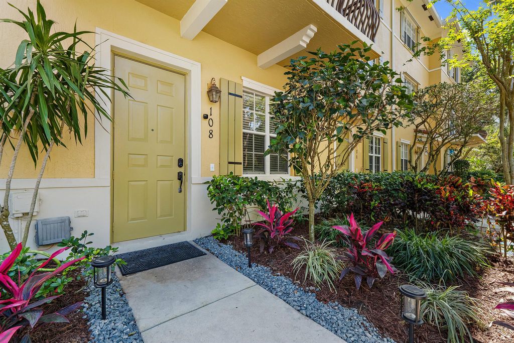 Photo of 108 Osceola Lane, Jupiter, FL 33458 (MLS # R11081948)