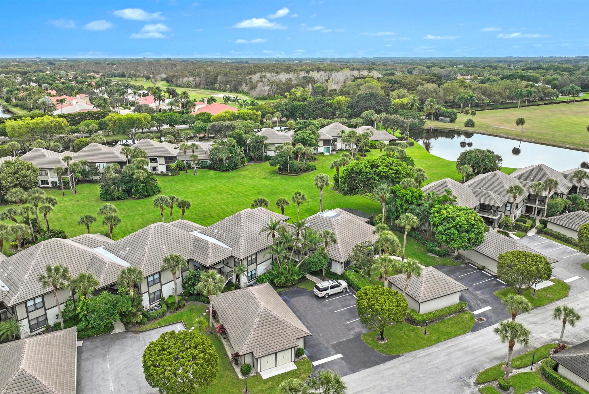 MEADOW BROOK CONDO - Residential