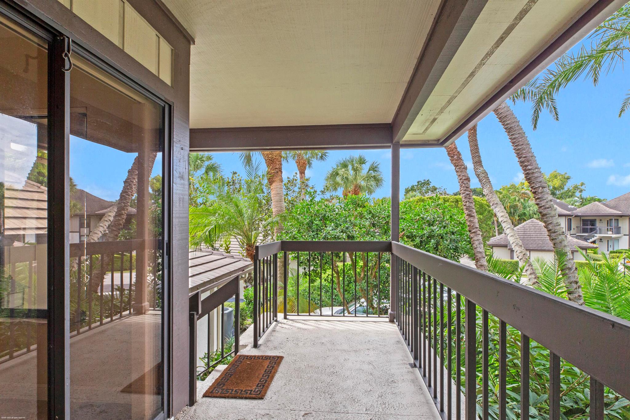 MEADOW BROOK CONDO - Residential