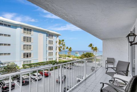 A home in Deerfield Beach