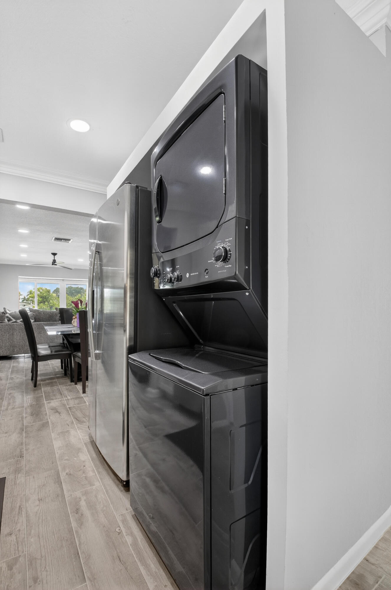 PALM GREENS AT VILLA DEL RAY CONDO II - Residential