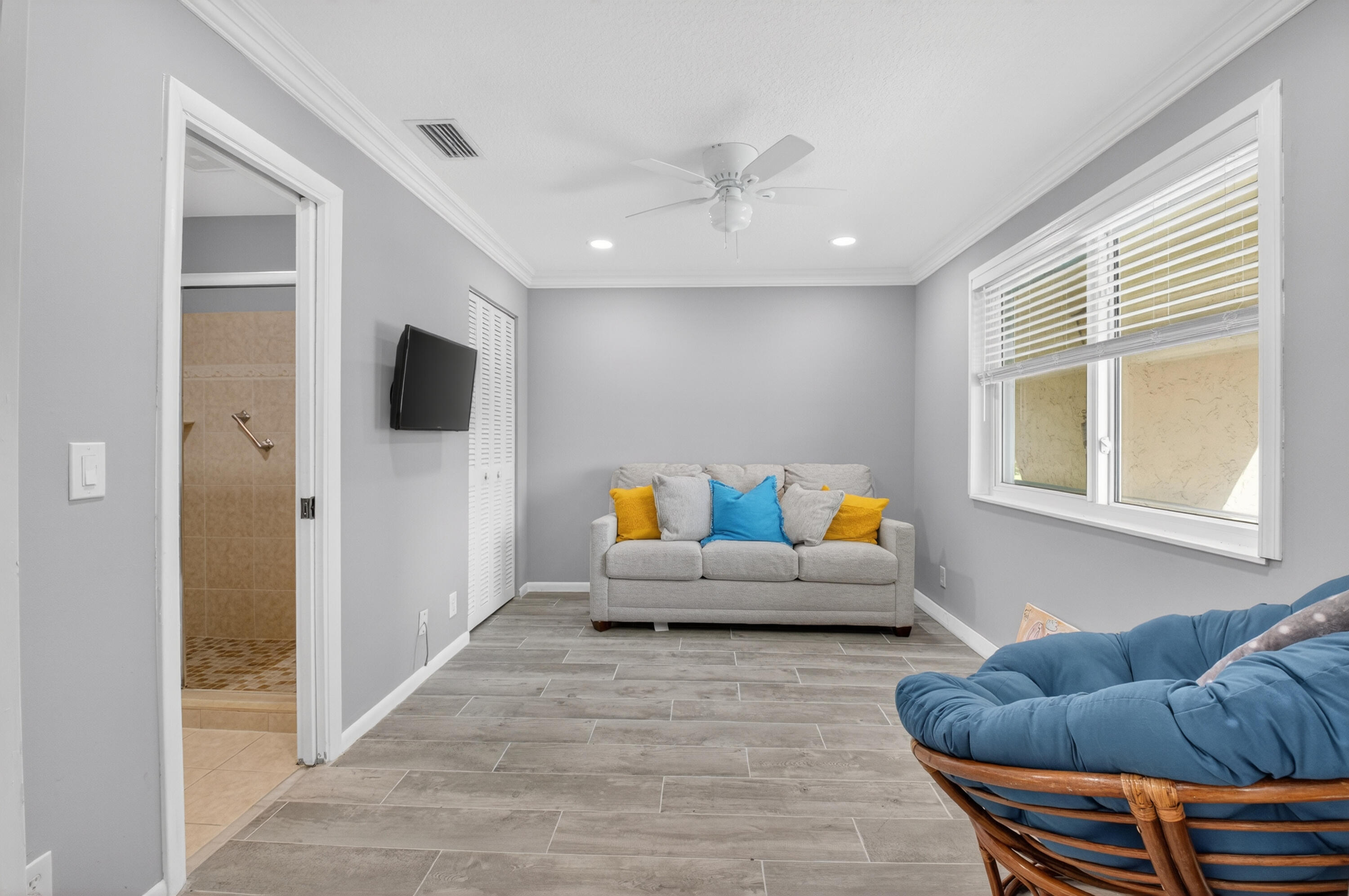 PALM GREENS AT VILLA DEL RAY CONDO II - Residential