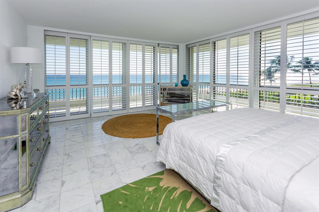 BEACH POINT CONDO - Residential
