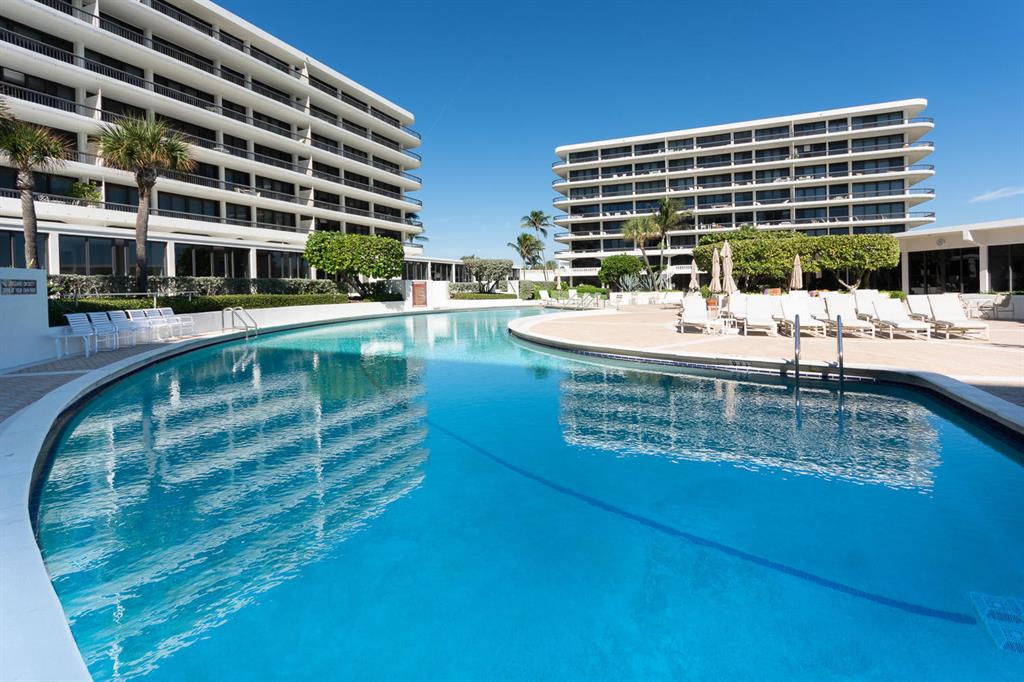 BEACH POINT CONDO - Residential