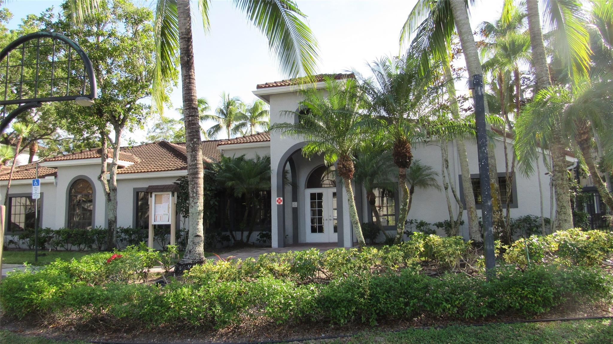 Visconti Condo - Residential Lease