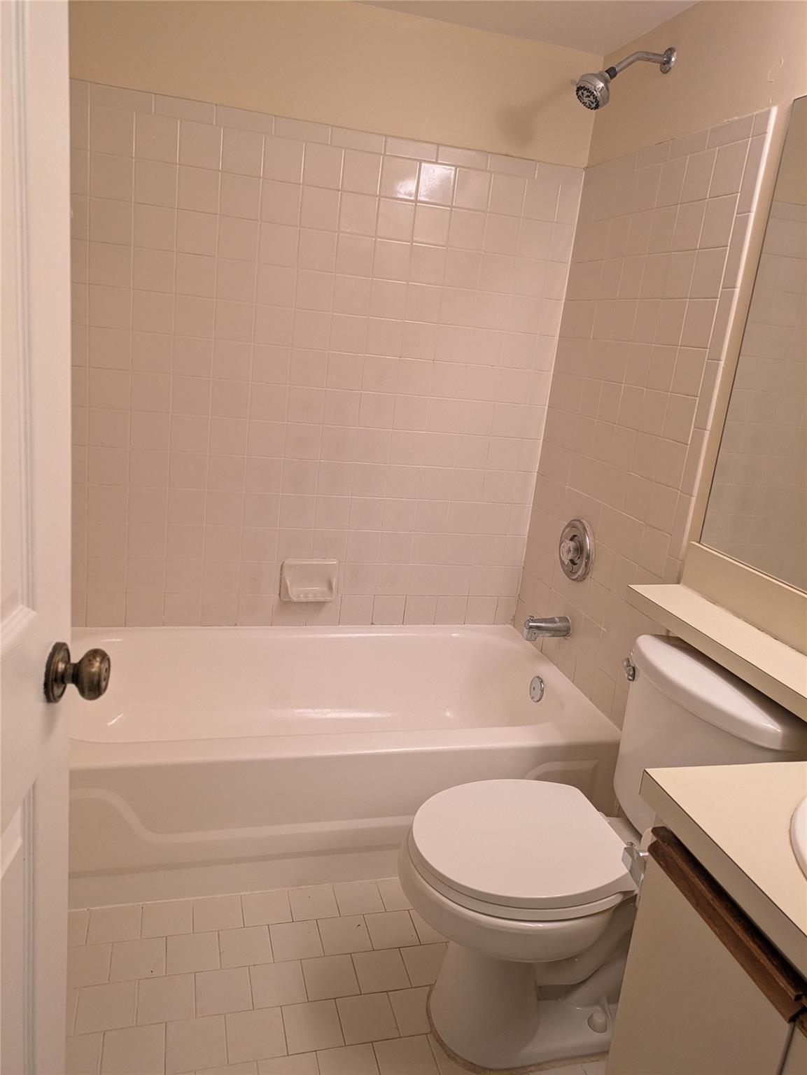 Visconti Condo - Residential Lease