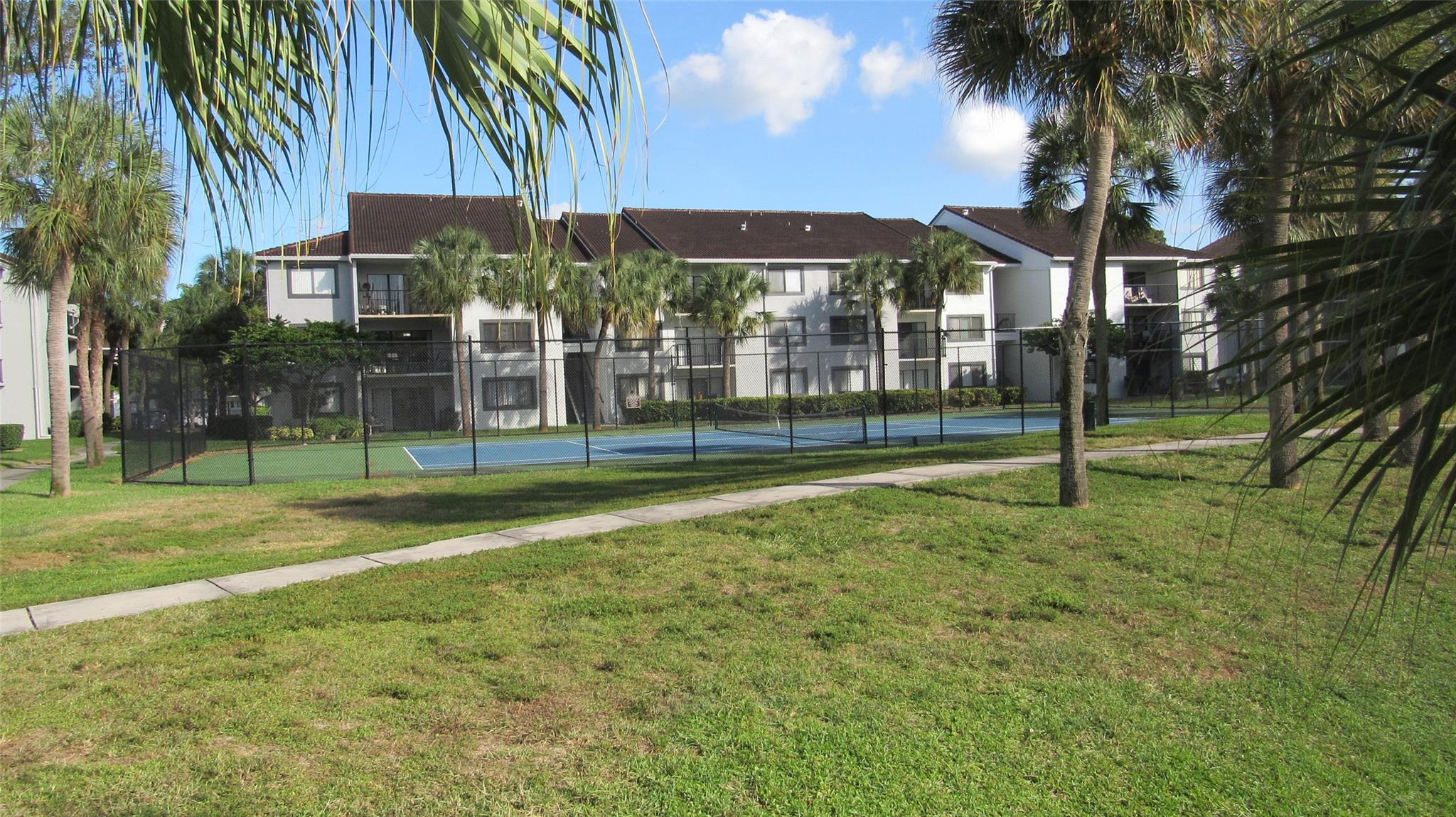 Visconti Condo - Residential Lease