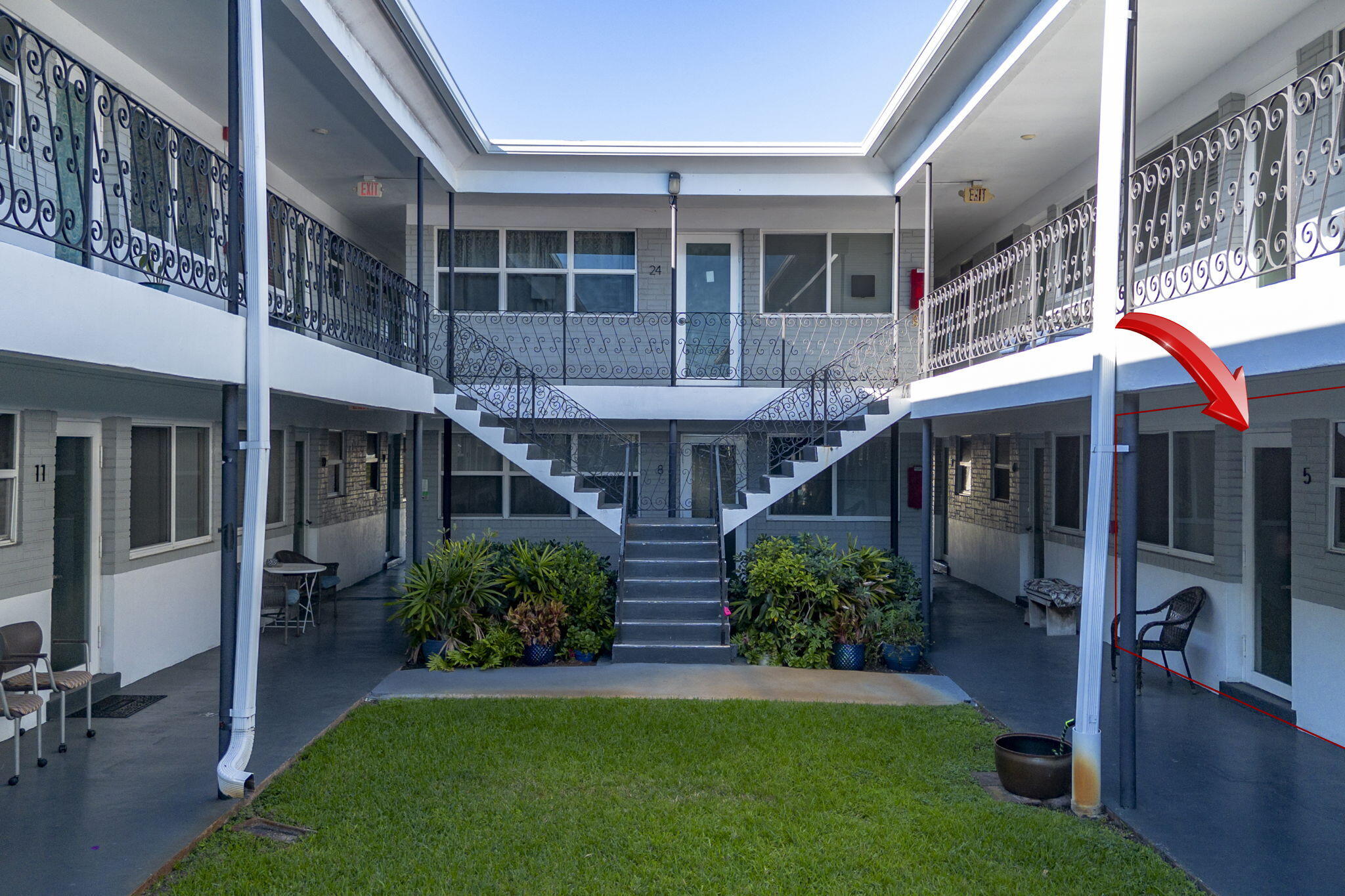 LAKE OSBORNE TOWERS CO OP APTS INC - Residential