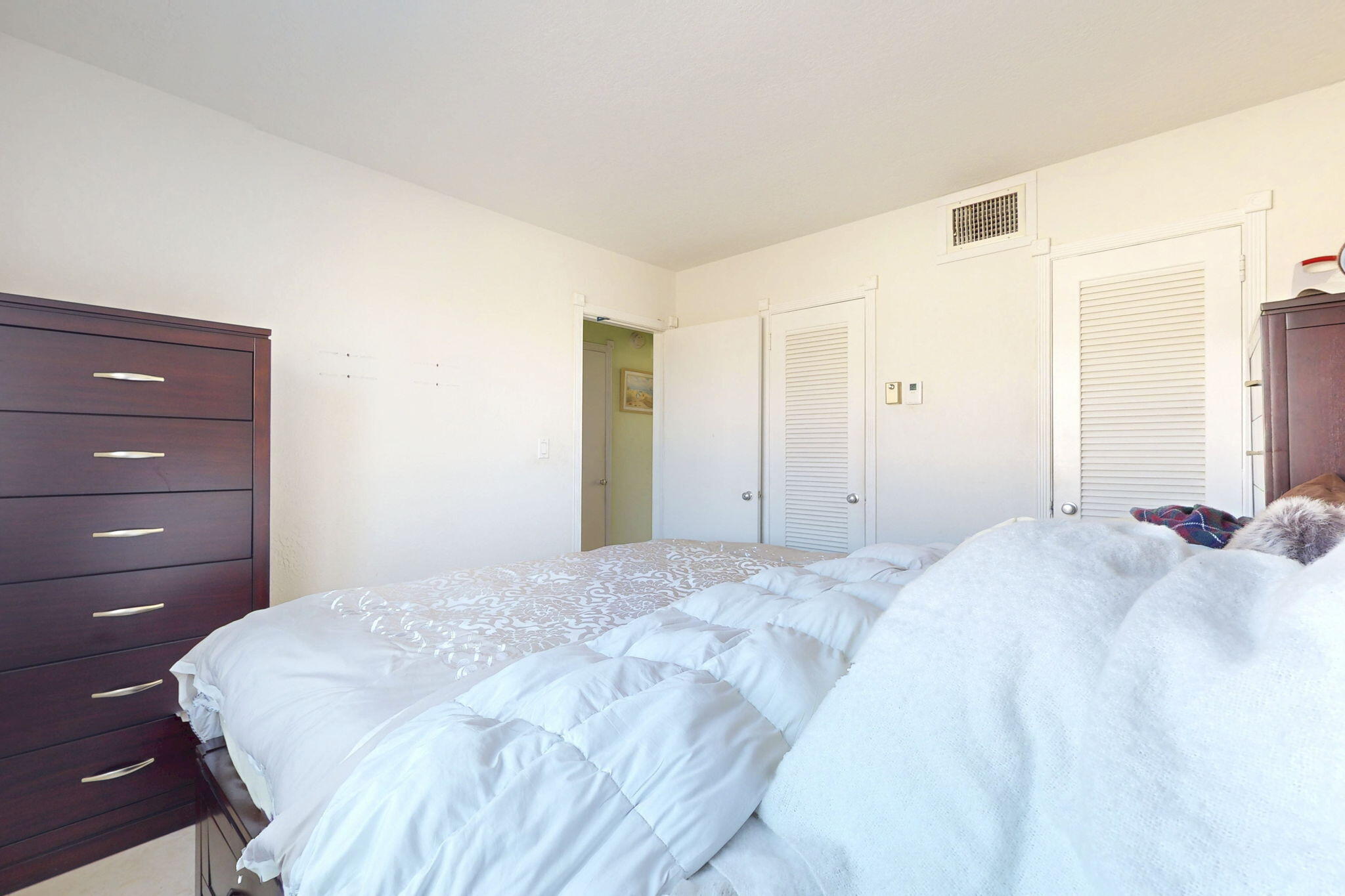 LAKE OSBORNE TOWERS CO OP APTS INC - Residential