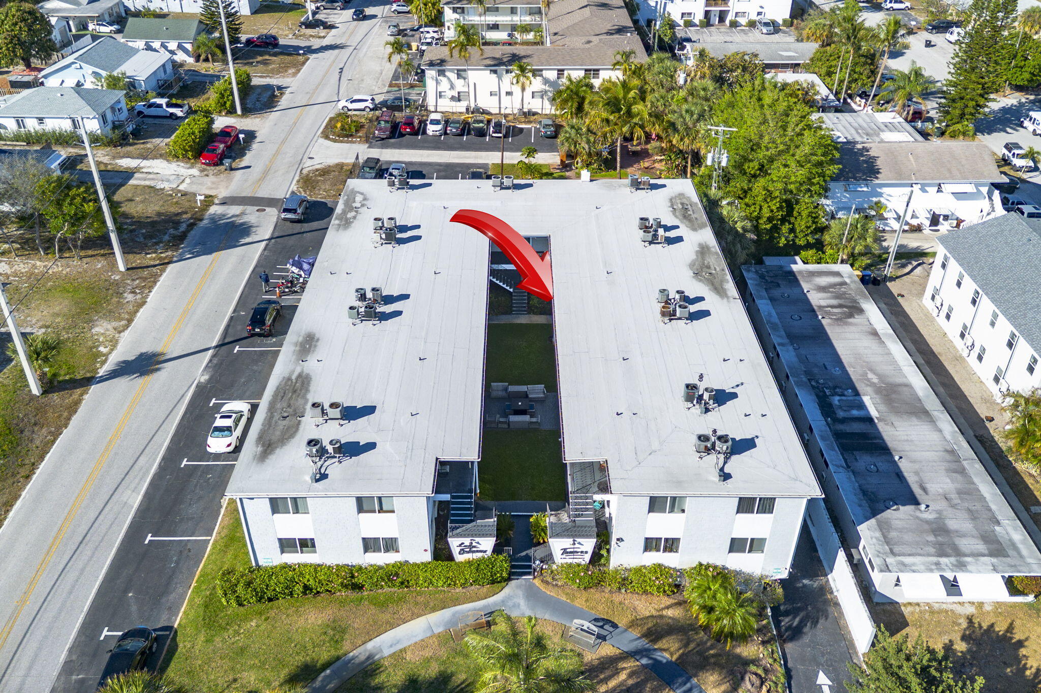 LAKE OSBORNE TOWERS CO OP APTS INC - Residential